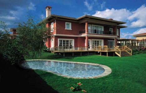  Kemer Country'de icradan 7 milyon TL'ye satılık dubleks villa!