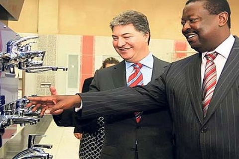 Latek, Afrika'da 100 milyon dolarla yapı market zinciri kuracak!