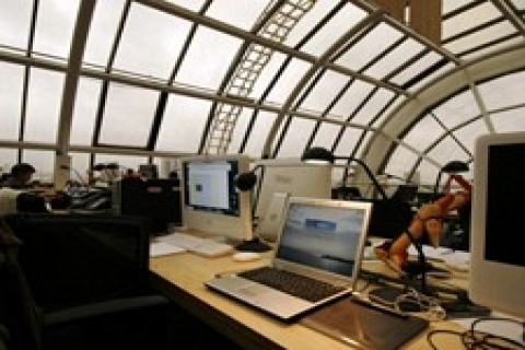 Kriz söylentileri, firmaları küçük ofislere soktu!