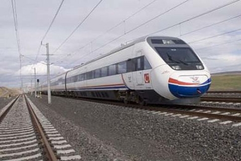 Ankara-İstanbul YHT hattında son bölümün temeli atılacak!