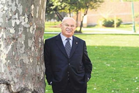 Kılıç Deniz, Güney Amerika ve Fas'ta balık çiftliği kuracak!