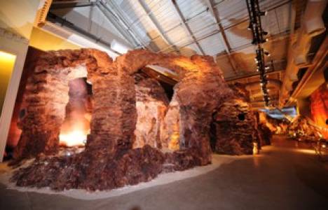 Bayrampaşa'da yapılan kazılarda dinazor iskeletine rastlandı! 