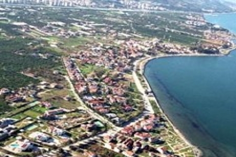 İzmir Narlıdere'de mülkiye müfettişleri inceleme yapıyor!