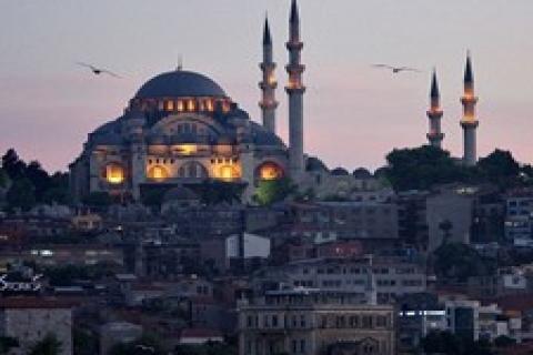 Sultan Süleyman'ın ve Hürrem Sultan'ın türbeleri 6-7 ay daha kapalı!