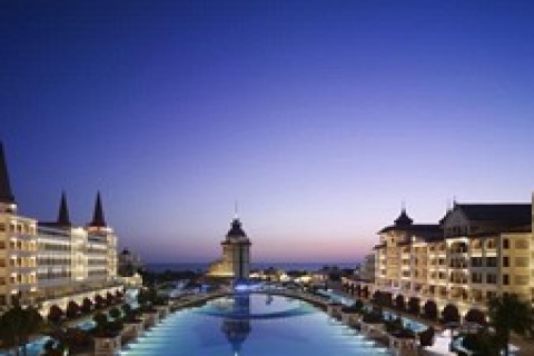 Mardan Palace, bu sezon tam pansiyona geçecek!