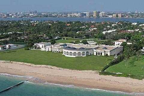 Donald Trump, Florida Palm Beach'teki malikaneyi 41 milyon dolara aldı, 125 milyon dolara sattı!