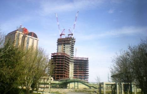 Gökyüzünden şehre selam duruyorlar!