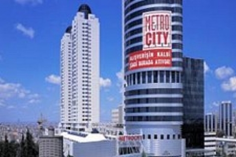 Gusto'nun 15'inci mağazası Metro City'de açıldı!