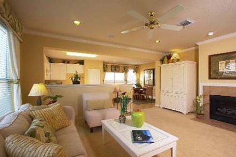 Yeni eve önce süpürge sonra ütü alınıyor!