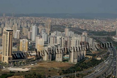 Ataşehir Belediyesi Ümraniye'den Finans Merkezi'nin devrini istiyor!