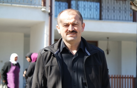 Kirada oturan Belediye Başkanı Ali Aykurt, lojmanını üretici kadınlara tahsis etti!