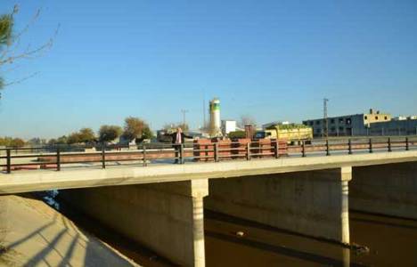  Adana'da 2,5 yılda toplam 23 köprü yapıldı!