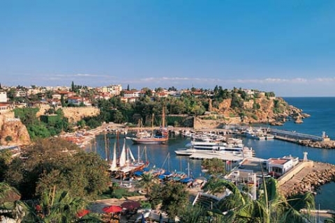 Yeni konut fiyatları yüzde 9.88 arttı, ikinci el konutta Antalya lider oldu!