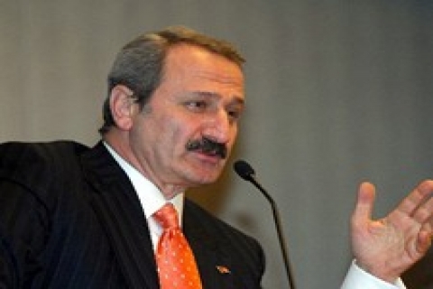 Zafer çağlayan: Mersin havalimanının temeli bu yıl atılacak!