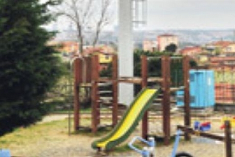 Beykoz'da üç parka sağlığa zararları tartışılan baz istasyonları kuruldu!