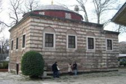 Ayasofya Sıbyan Mektebi lojman olmayacak!