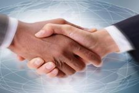 3 firma eleman avında!