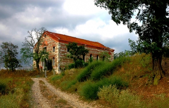 Tarihi Germiyan Kilisesi harabeye döndü!