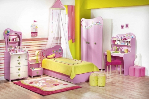  Çilek'ten kız çocuklarına özel Cupcake!