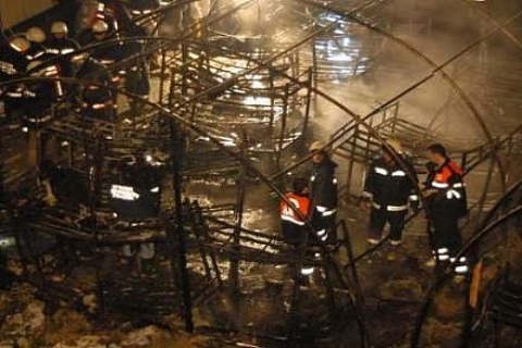 Esenyurt'taki AVM inşaatı şantiyesinde çıkan yangınla ilgili 5 kişi gözaltında!