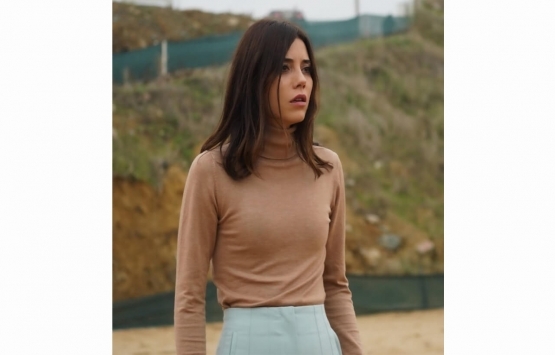 Cansu Dere Marmaris ten 1.2 milyon TL ye 2 arazi satın aldı!