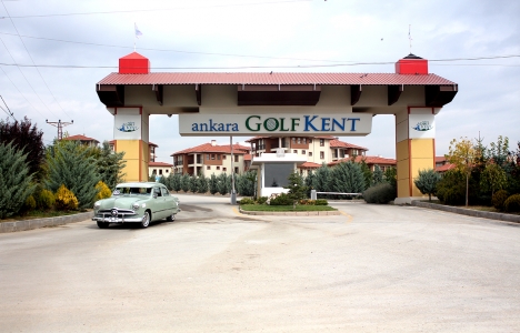 Ankara Golfkent’te klasik otomobil rüzgarı esti!