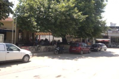  İcradan mahalle meydanı satıldı!