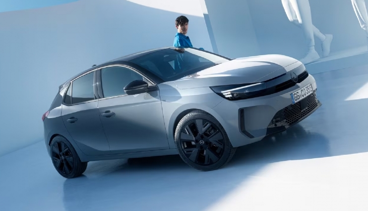 Opel den Kasım kampanyası! Corsa Elektrikli araç alana 20.000 TL Eşarj kartı hediye!