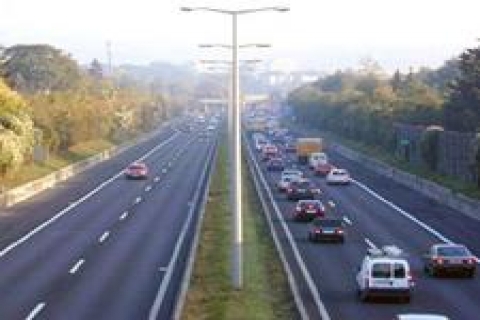 İstanbul-İzmir otoyolu projesine iki teklif verildi