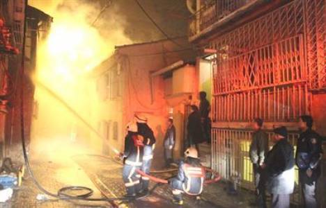 Türkiye’deki 5 bina yangınından biri elektrik tesisatı kaynaklı!