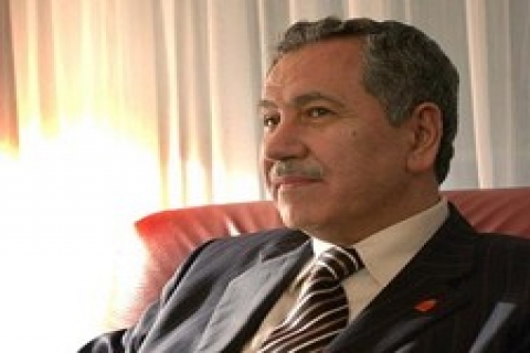 Bülent Arınç'tan azınlıklara gayrimenkul iadesine yorum!