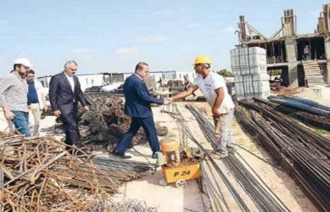 Hüseyin Sözlü Adana İlimtepe Konutları'nı inceledi