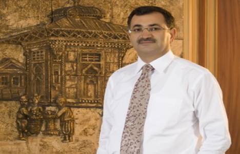 Mustafa Kara: Tüm ruhsatsız binalar yıkılmalı!