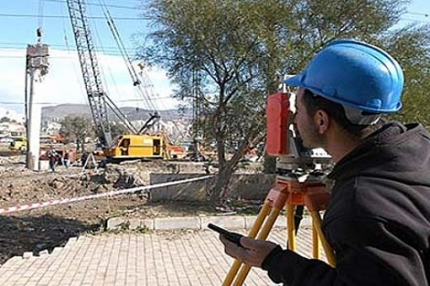 Esenyurt'taki yangından sonra inşaat şantiyeleri alarma geçti!