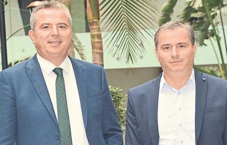 Bayraklı Çiçek Plaza'da yaşam başladı!