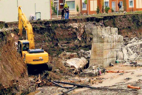  Samsun'daki selzedeler evlerini yıktırmak istemiyor!