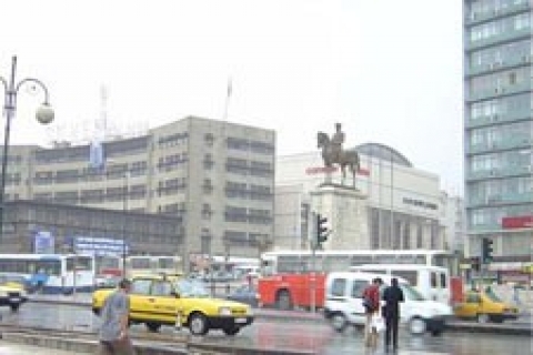 Ulus'da inşaatların molozları herkesin huzurunu kaçırdı!