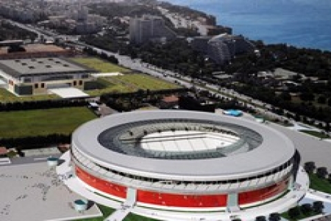 Antalyalılar kente spor tesisi istiyor!