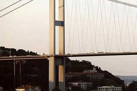 Üçüncü köprü ihalesi 5 Nisan'dan 20 Nisan'a ertelendi!