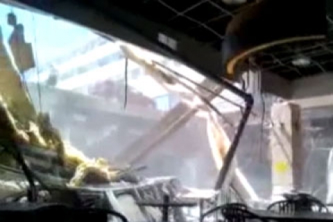 Kanada'daki Algo Alışveriş Merkezi'nin çatısı çöktü!