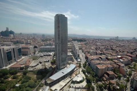 Rixos Residences Bomonty'de metrekaresi 4 bin 600 dolara!