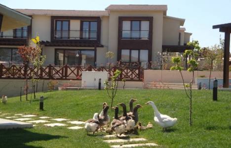 Doğal Yaşam Köyü Evleri Kumburgaz da 275 bin TL ye villa!