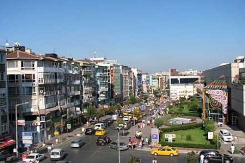 Bakırköy'de satılık arsa ve bina! 17 milyon 445 bin TL'ye!