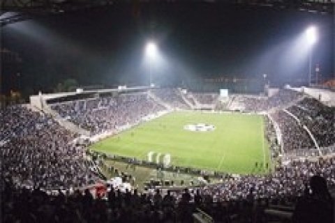  İnönü stadı yıkım işim seneye ertelendi!