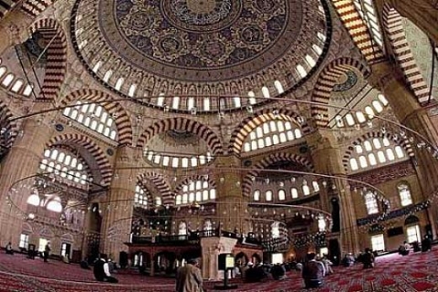 Brüksel'de tasarım harikası Selimiye Camisi'nin temeli atıldı!