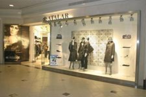 Cevahir'in arka tarafındaki mağazalar ön tarafa vitrin açtı