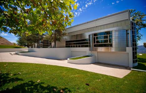 Prizma Matbaacılık Selimpaşa'daki binasını 120 bin TL'ye kiraya veriyor!