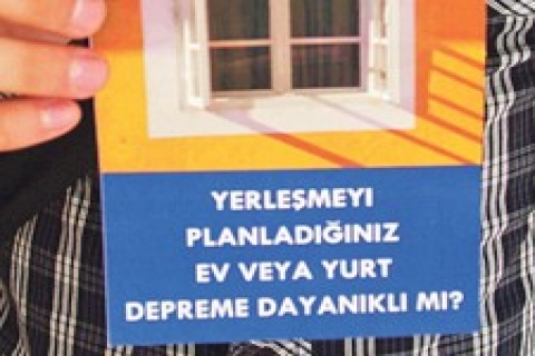 Sakarya Üniversitesi'ne 'Evim hasarlı mı' diye soran olmadı!