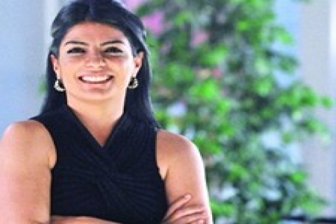 Sanem Altan: Demirören AVM'yi merak ediyorum!