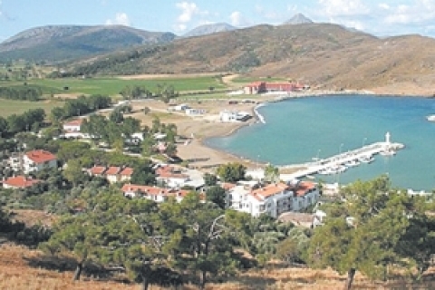  Gökçeadalı Rumlar, izin almadan konut-arsa alabilecek! 